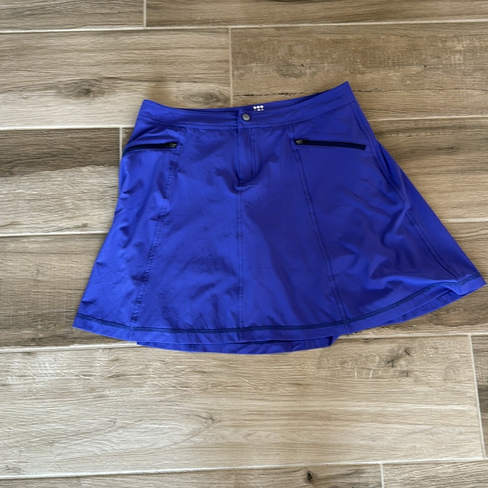 Title Nine 6 Nimblene Skort